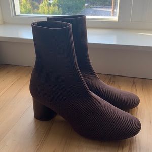 Tasha Rib-Knit Cylinder Heel Sock Booties